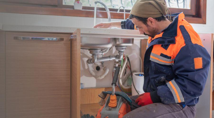 Professional sink repair in Cambridge, IA